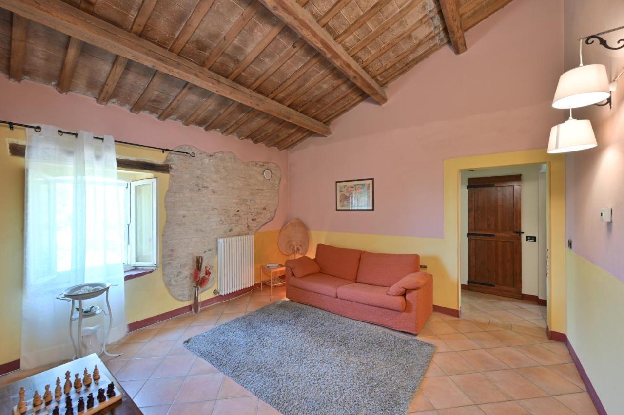 Casale Romani Country Residence Cerreto Castello Eksteriør billede